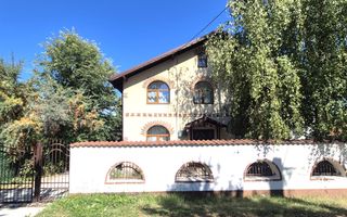 COMISION 0% - Casa cu view specataculos, D+P+M 236mp teren 436mp Campulung Arges - Poză 1
