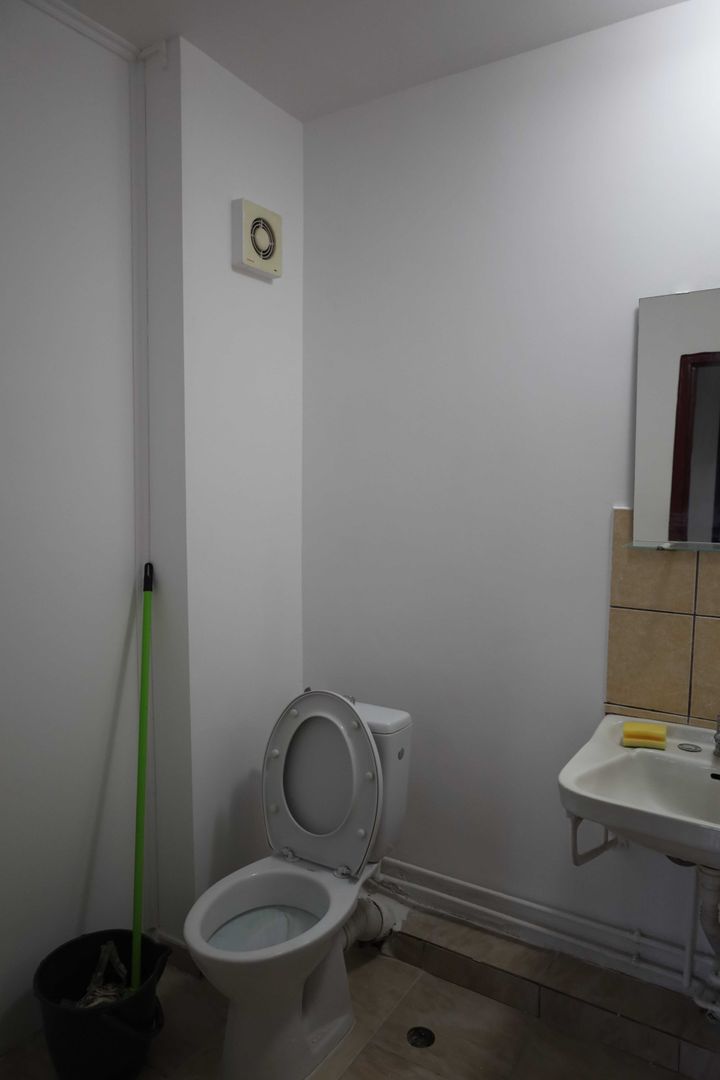 De vanzare apartament 2 camere Gorjului - Poză 7
