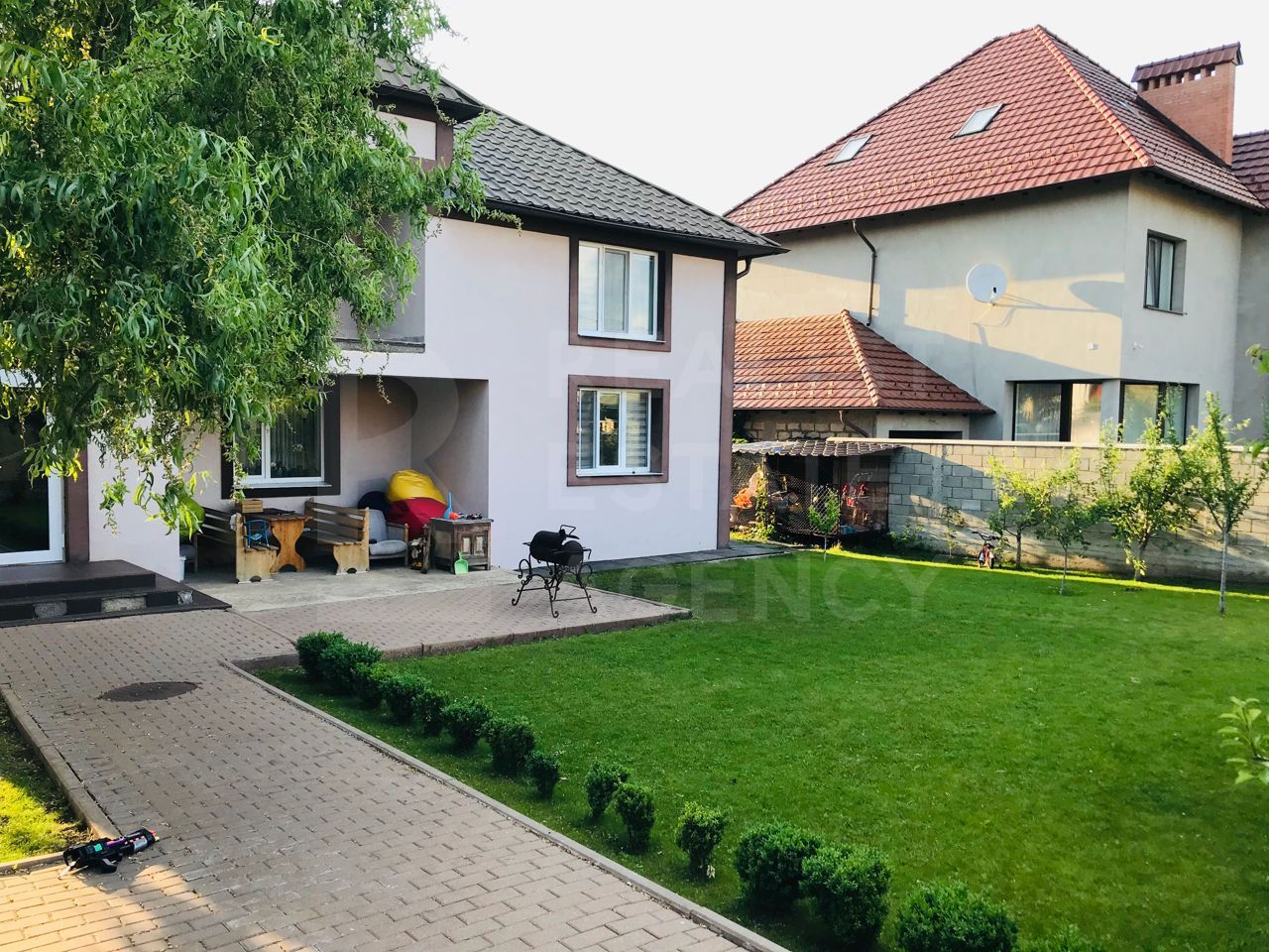 Chirie, casă, 2 nivele, 4 camere, strada Dumbrava, Durlești. - Poză 11