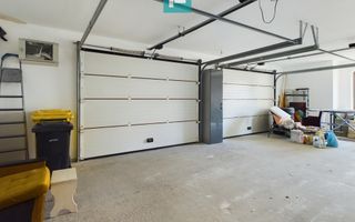 Vilă la sol cu 3 camere în Pârneava - Poză 11