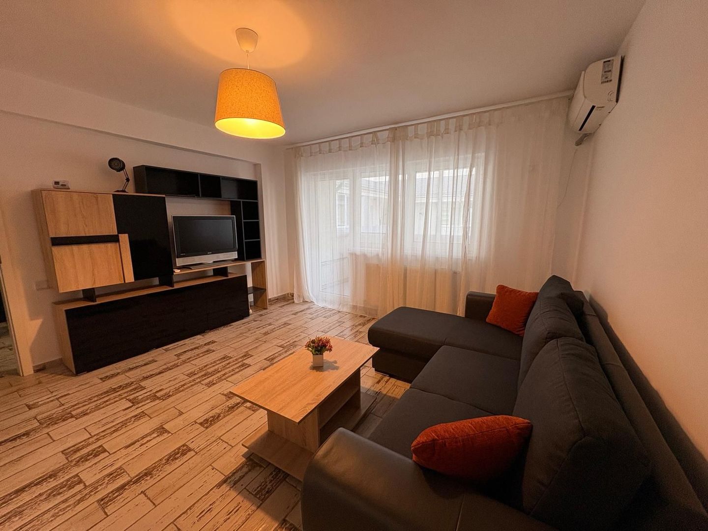 GARSONIERA METALURGIEI, LOC PARCARE, BLOC NOU, BUCATARIE INCHISA - Poză 1