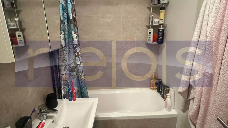 DE VANZARE 2 CAMERE  PRELUNGIREA GHENCEA-ZONA CARTIER LATIN - PARCARE - Poză 6