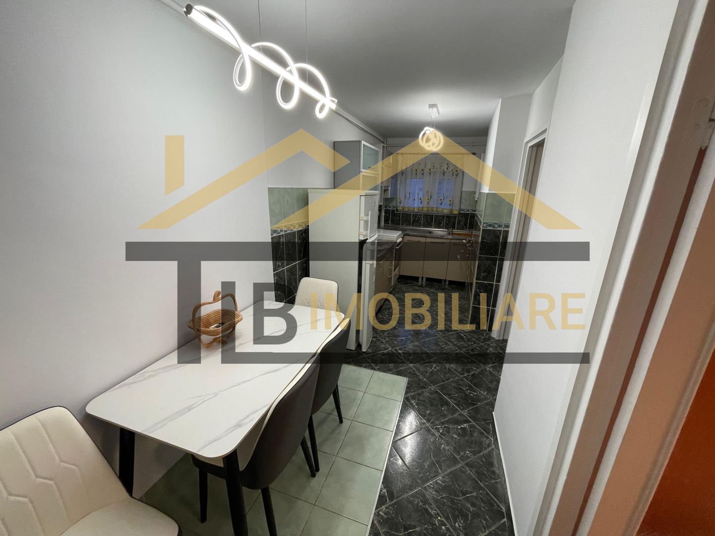 Apartament de 2 camere, 57mp, Zona Ultracentral - Poză 8