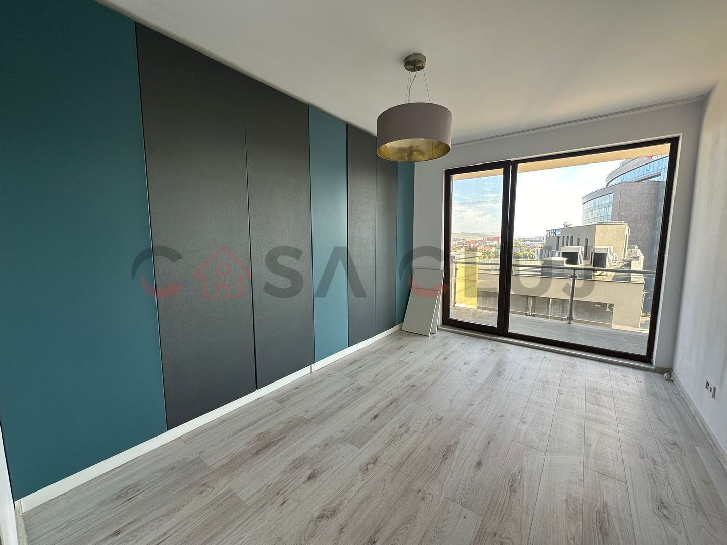 Apartament de lux, cu terasă generoasă – confort și rafinament în Gheorgheni - Poză 9