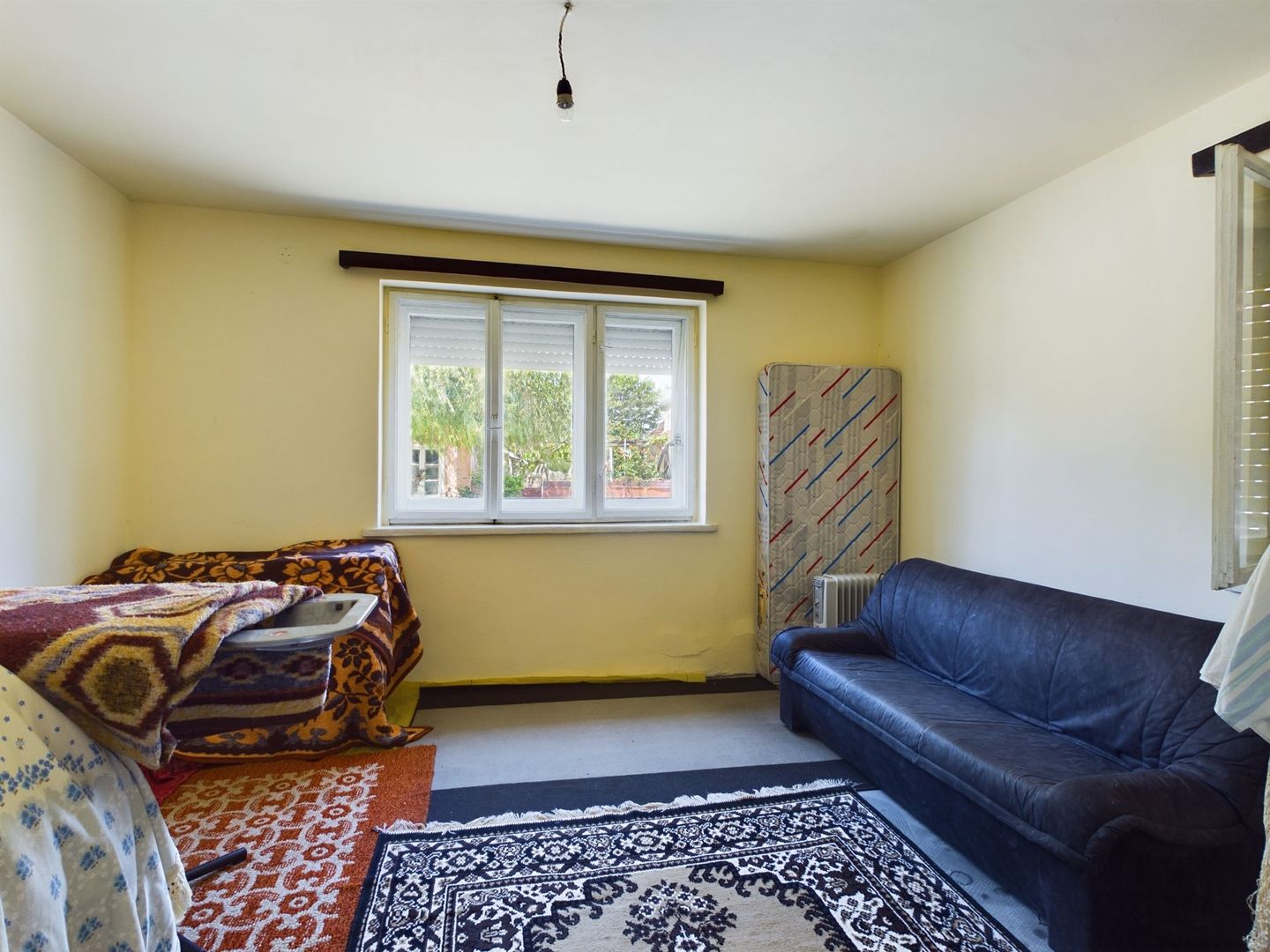 CASĂ ÎN HORIA - Poză 4