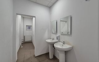 Spatiu comercial de inchiriat Brasov cu vad - 192 mp - Poză 9