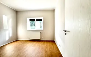 Apartament cu 3 camere | Parter | Terasă | Parcare | Braytim - Poză 11