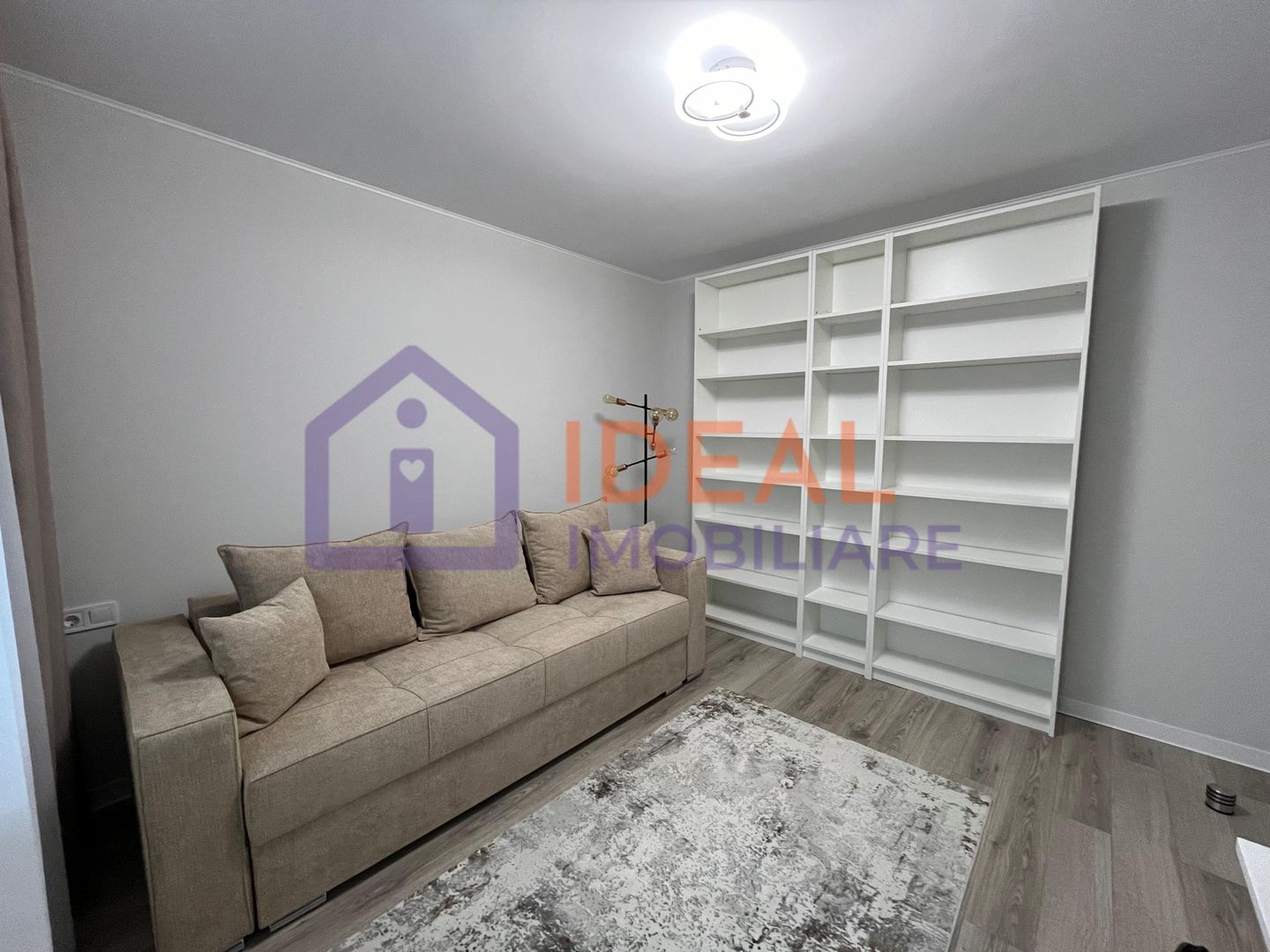 Casa moderna cu 4 camere de închiriat - Șelimbăr - Poză 14