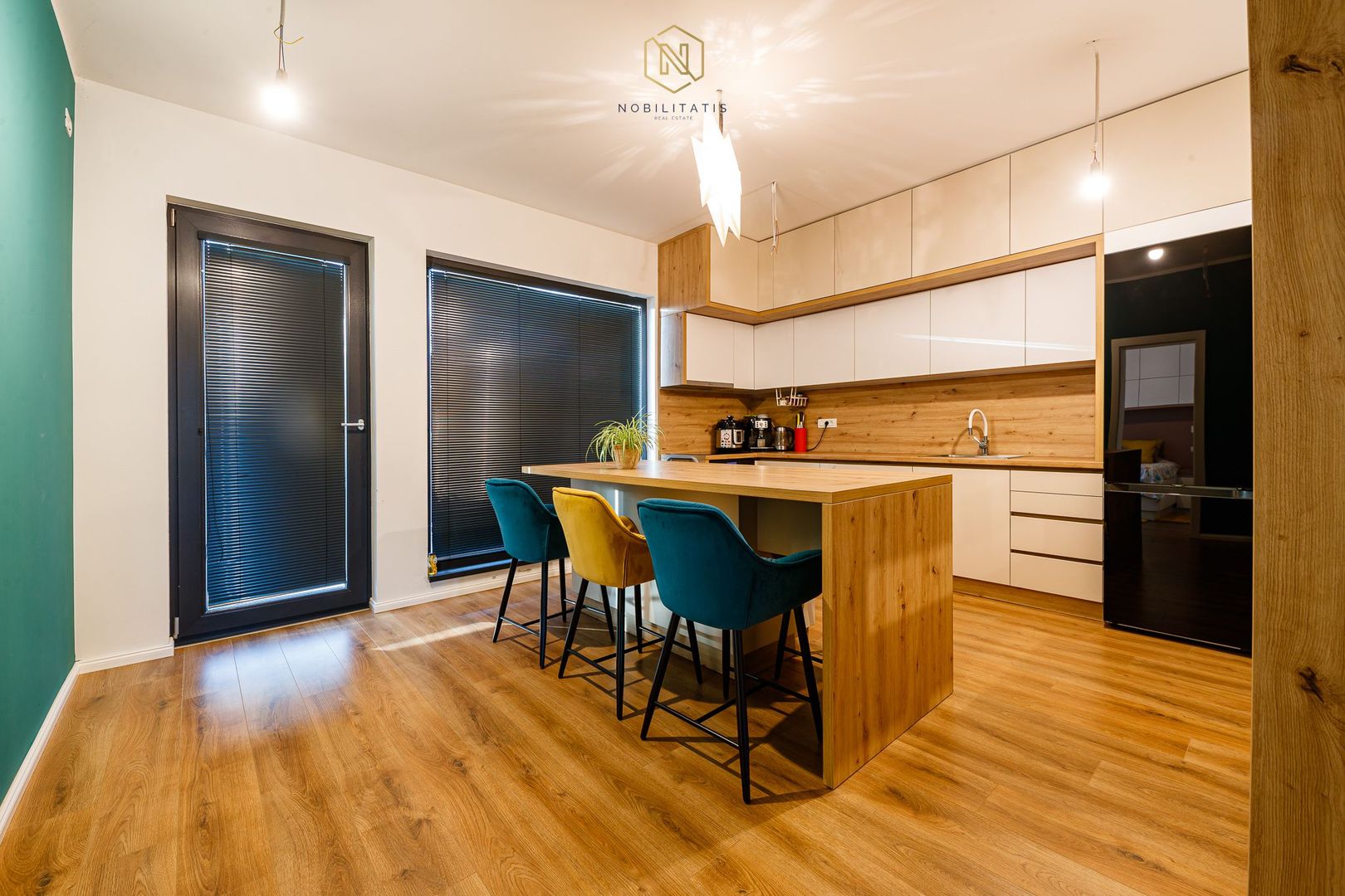 VANDUT - O alegere inteleapta | Duplex Superb Mobilat | 4 camere&2 bai | Com 0% - Poză 18