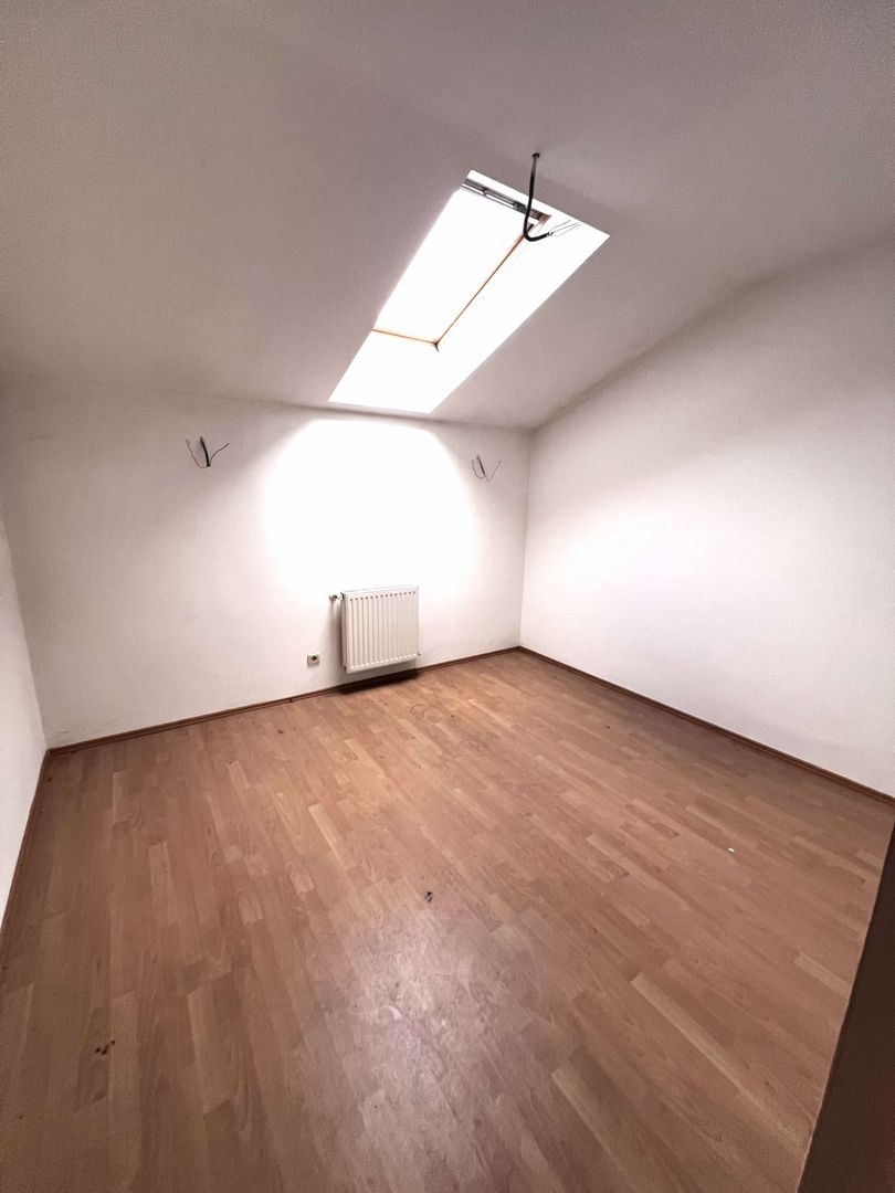 Villa Pipera | Rond OMW - 5 camere | 137mp | 48mp curte - Poză 12