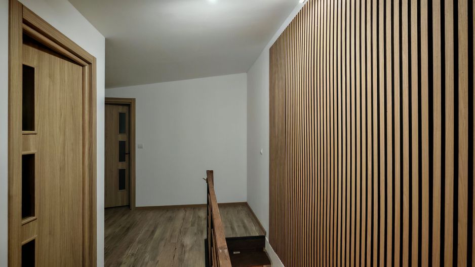 Corp de casa P+M 4 camere , Racadau Carpatilor -LIDL- ,curte comuna. - Poză 43