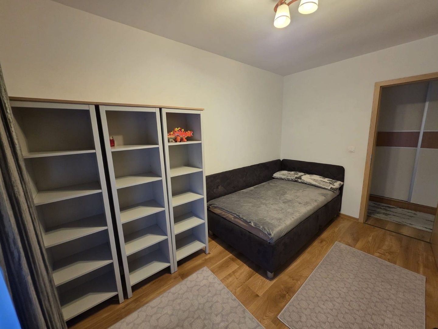 Apartament modern 3 camere Torontalului, Parcare subterană - Poză 14