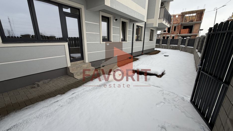 Bloc Nou. Gradina proprie de 103 mp si 2 locuri de parcare inscrise in CF. - Poză 5