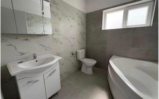 Duplex cu 4 camere in Mosnita Noua zona castel - Poză 5