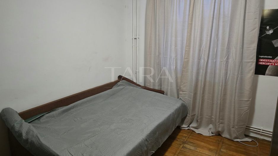 Apartament cu 4 camere decomandat de vânzare în Mănăștur, zona Penny. - Poză 1