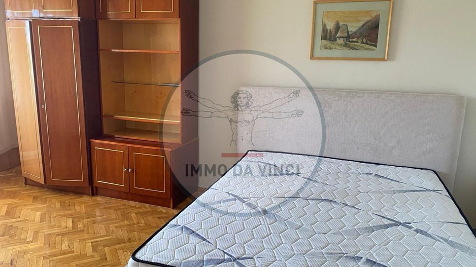 Apartament 4 camere Zona Centrala - Poză 2