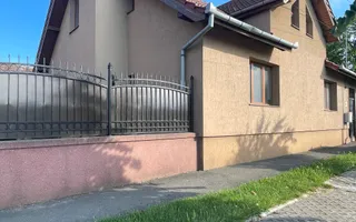 Casă de închiriat | Dublu front stradal | Iosia | Oradea - Poză 16