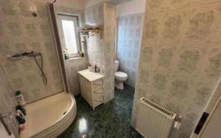 Casă / Vilă cu 5 camere zona Lunei - Poză 31