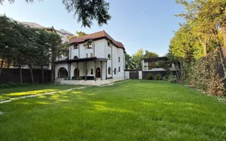 Vilă elegantă cu teren de aproximativ 1.000 mp - Poză 34