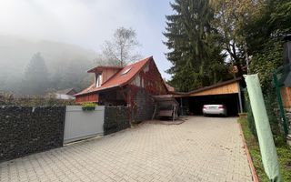 Casă de vânzare în Cisnădioara – 2 apartamente complet echipate - Poză 14