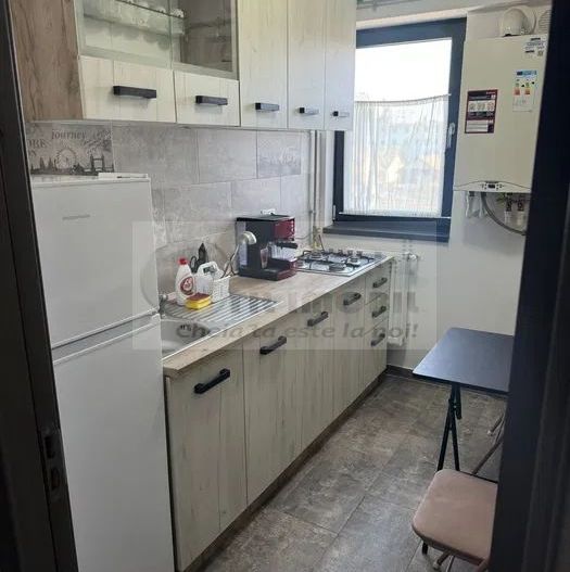 Apartament 1 camera Podu Ros - 360 euro - Poză 6