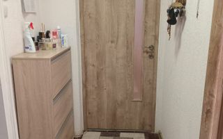 Apartament 2 camere decomandat 45 mp utili 2 pivnite Mihai Viteazul - Poză 3