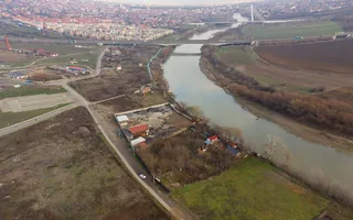 Teren intravilan 2.600 mp pe Malul Mureșului Alfa - Poză 15