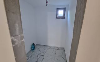 Casa 4 Camere, Zona  Micesti, 860 mp Teren - Poză 15