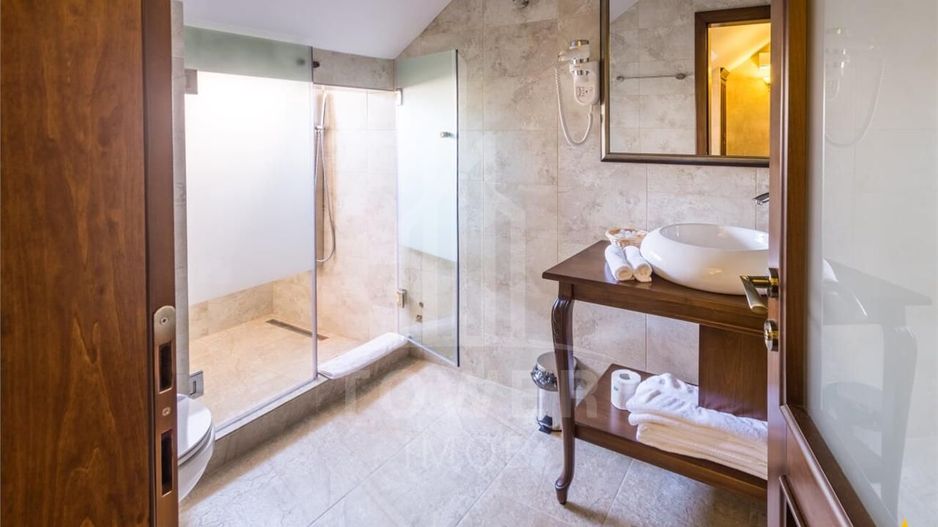 Hotel Boutique Resort 5 stele de vanzare in Sibiu - Poză 13