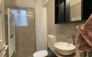 Apartament cu 2 camere de închiriat în zona Horea - Poză 5