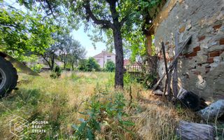 Casa cu teren de 1807 mp, Oras Lipova - Poză 6