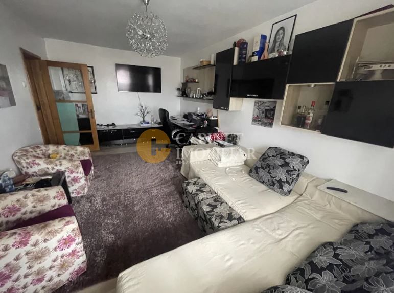 Apartament 3 camere decomandat Gara-Arcu - Poză 2