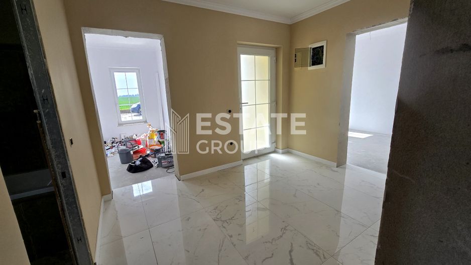 Duplex pe parter cu 4 camere in  Cornesti - Poză 8