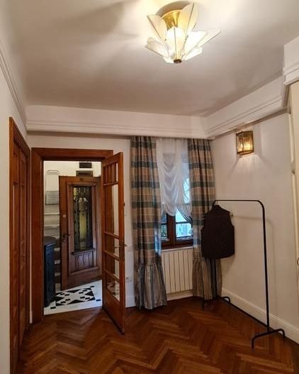 BRASADAS închiriază – Apartament istoric restaurat TINERETULUI - Poză 9
