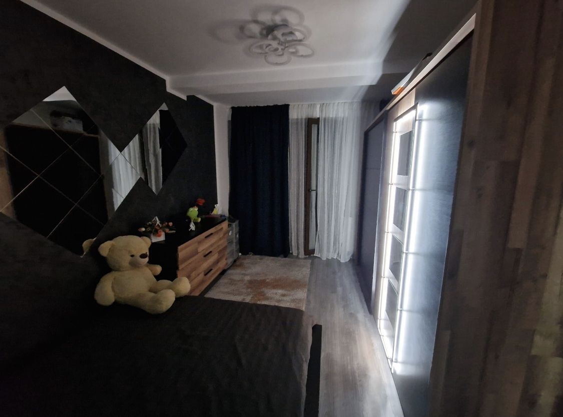 Apartament de vanzare - Poză 4