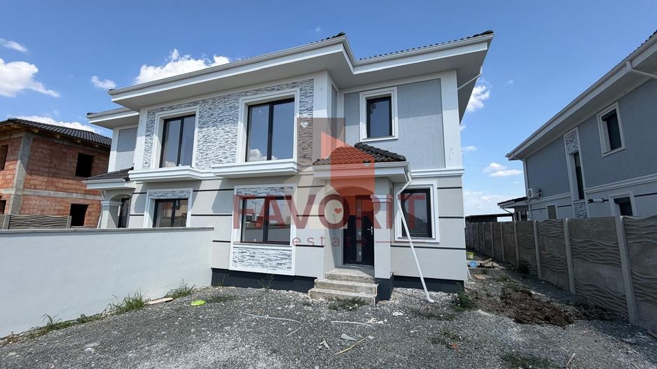 Duplex | 5 Camere | Parter+Etaj+Pod | Toate utilitatile | 3 Bai | - Poză 1