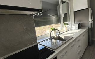 Ap cu 2 camere decomandat de lix - Poză 8