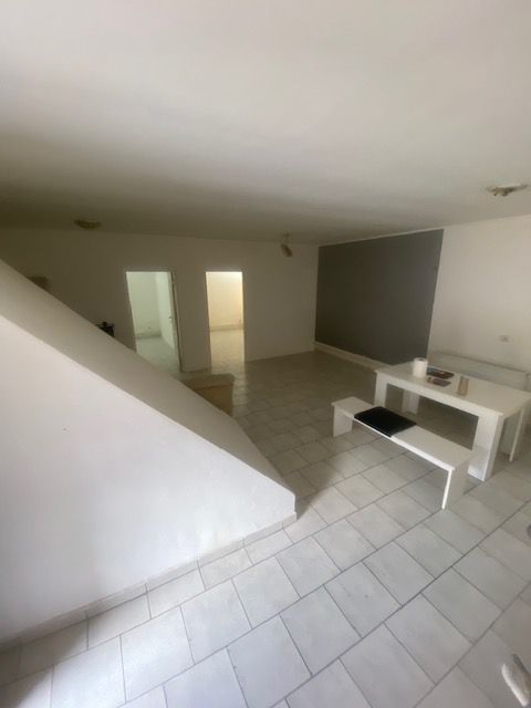 SPATIU COMERCIAL CU MULTIPLE DESTINATII CENTRAL - Poză 25