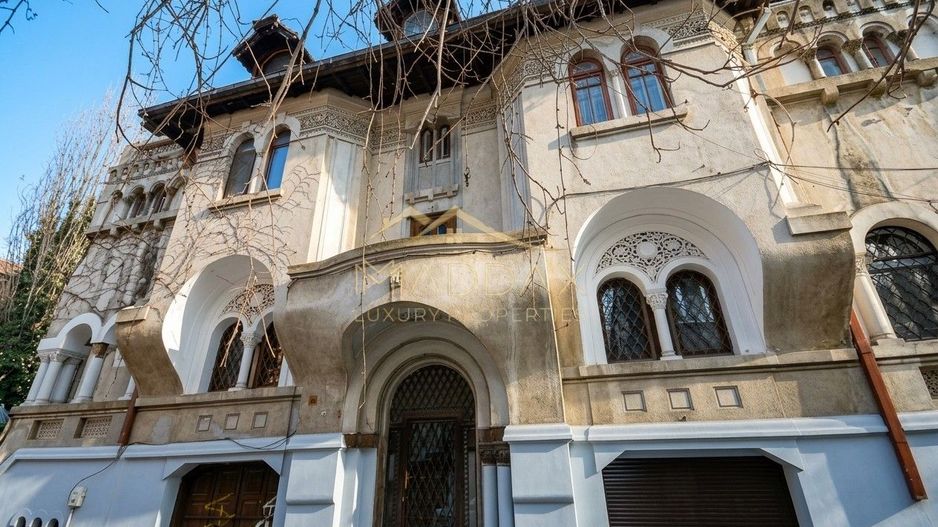 Apartament cu 4 camere in vila interbelica / Dorobanti - Poză 1