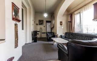 Locuință și Business pe Str. L. Blaga, Arad, Spațiu + Apartament - Poză 2