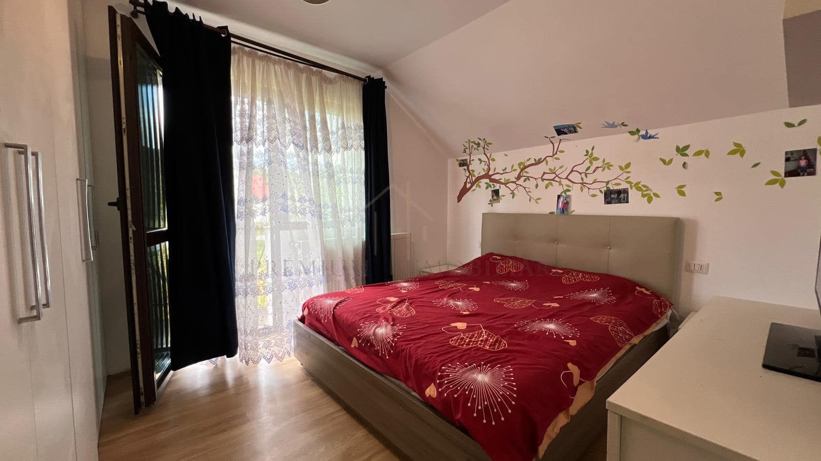 Casa de Vanzare la 10 km de Onesti - Poză 8