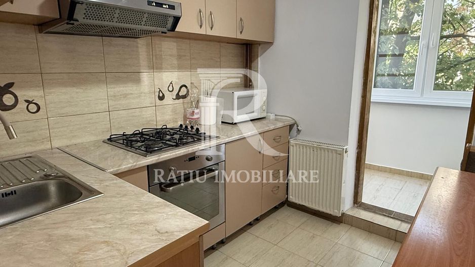 Apartament cu 3 camere | Apostol Andrei | Etajul 1 | Oradea - Poză 10