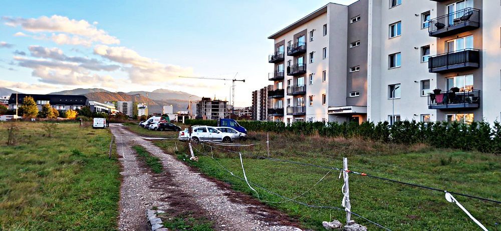 Tractoru, str. Nicolae Labis, teren 2000mp, 110 euro/mp - Poză 9