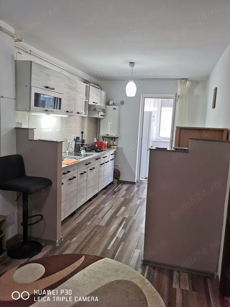 Apartament 2 camere str. Florilor - Poză 2