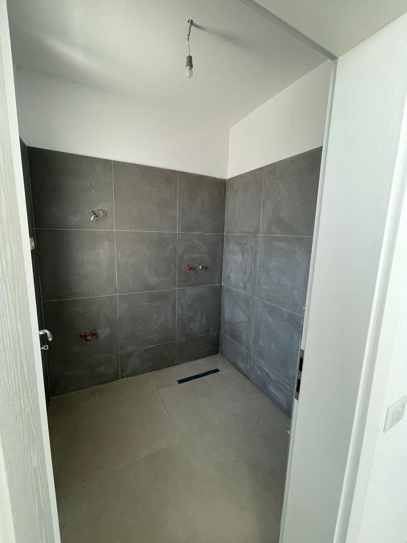 Duplex pe parter de vanzare in Bucovat - Poză 9