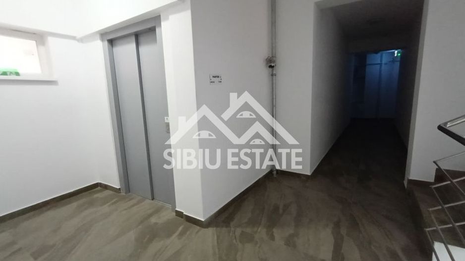 Apartament modern 3 camere, parcare, Calea Surii Mici,Sibiu - Poză 12