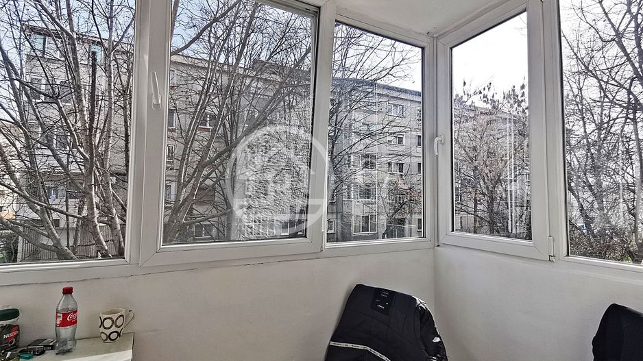 Apartament cu 3 camere de vanzare in zona Decebal, Oradea - Poză 10