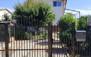 Vilă în Valea Adâncă, 5 camere, la 800 m de Aleea Tudor Neculai – Dormitor la parter - Poză 1
