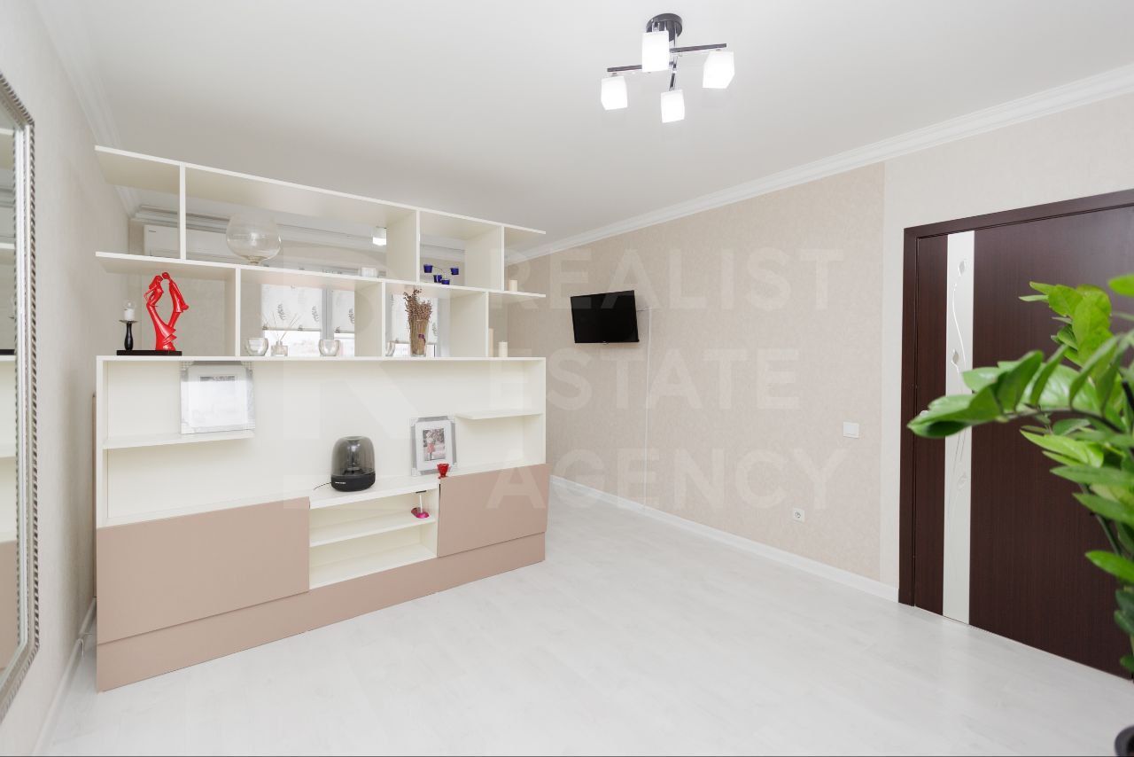 Vânzare, apartament, 2 camere + living, strada Alba Iulia, Buiucani - Poză 8