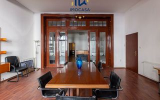 De inchiriat etaj-ul 1 din Palatul Bohus Arad cu o suprafata generoasa - Poză 1